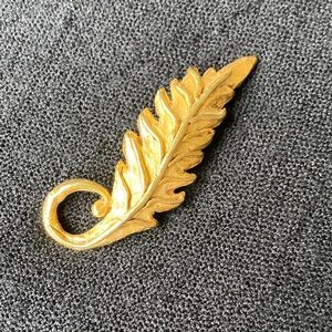 Vintage Kate Hines Leaf Pin